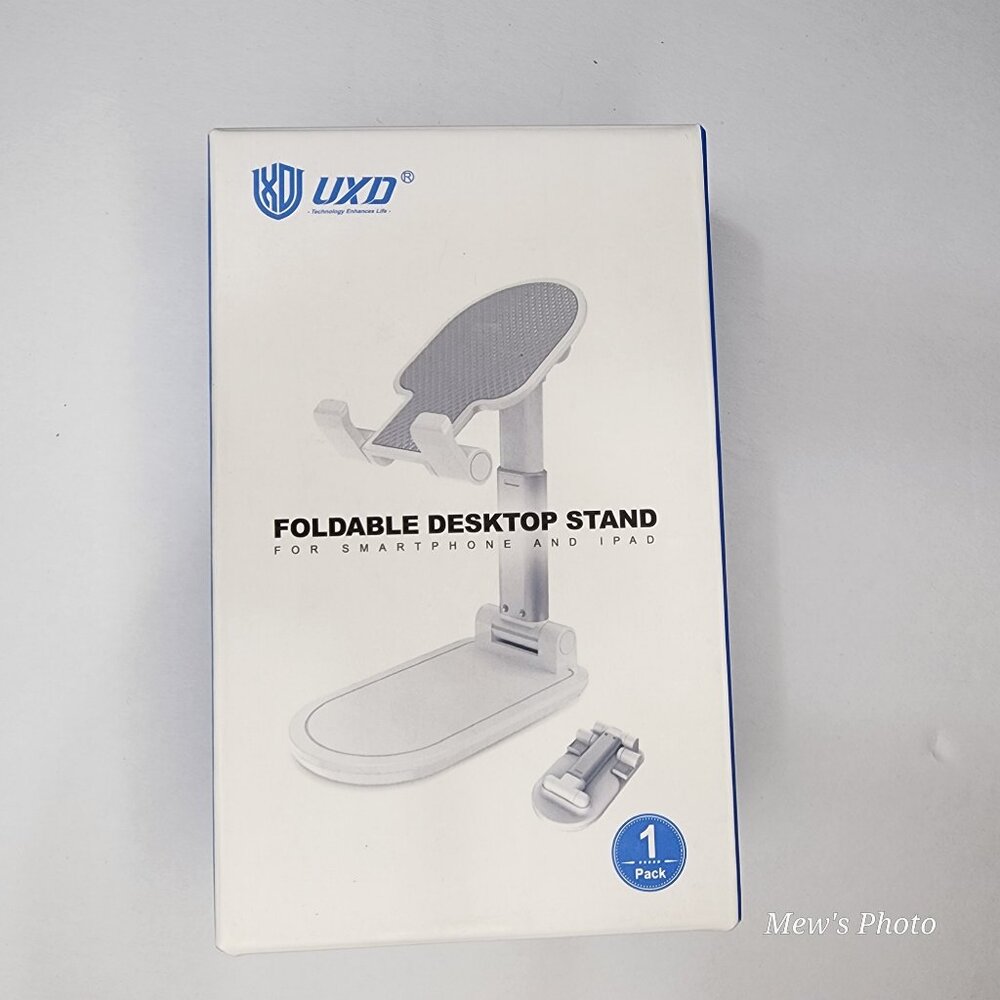 Foldable Desktop Stand for Smartphone and iPad